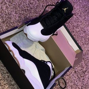 Black White Gum 13’s